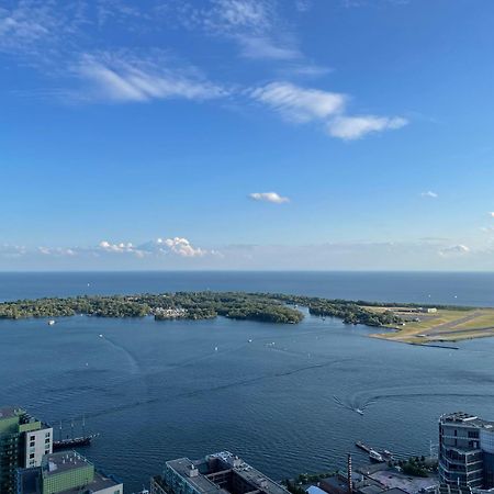 Presidential Suite Heart Of Downtown With Stunning View Торонто Екстериор снимка
