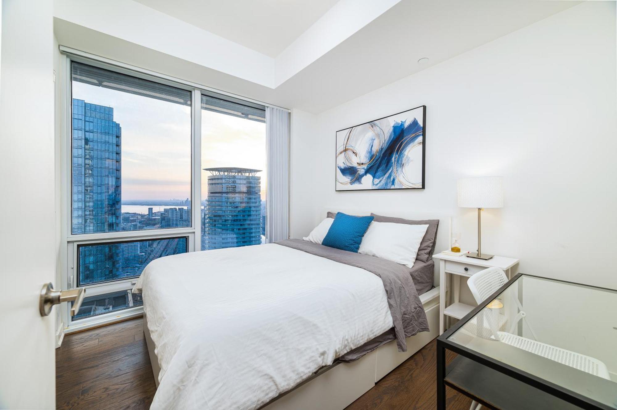 Presidential Suite Heart Of Downtown With Stunning View Торонто Екстериор снимка
